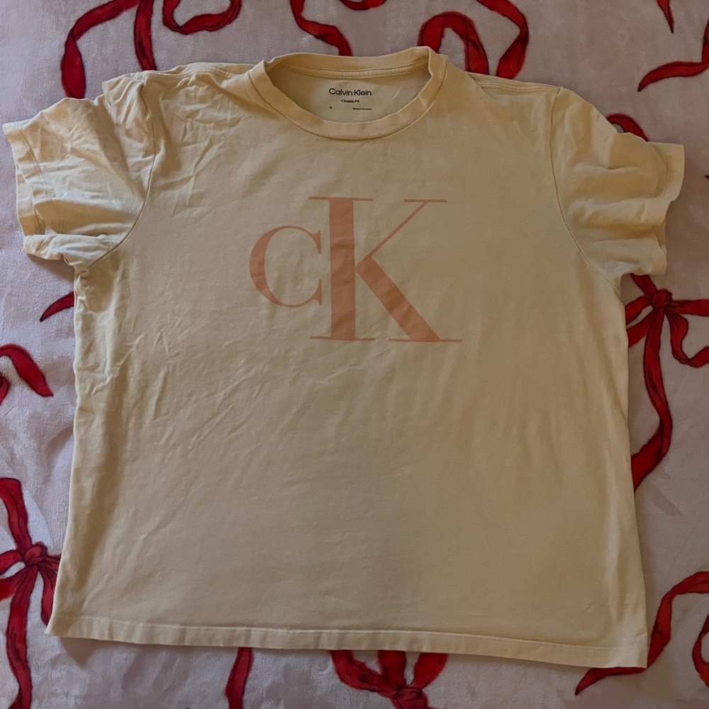 Calvin Klein T-Shirt